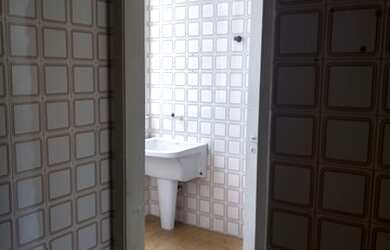 Imagem 4: Apartamento para aluguel possui 71 metros quadrados com 2 quartos em Ramos - Rio de Janeir