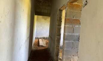 Imagem 6: Casa em fase de acabamento 85000