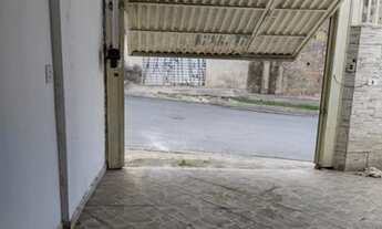 Imagem 2: Aluga-se casa no Rainha prox a Garagem da Benfica