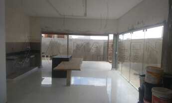 Imagem 3: Casa em condomínio Ecoville II, 4 quartos, sendo 1 suíte, área de lazer, 168m²