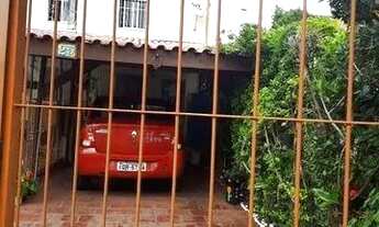 Imagem: Casa de Condomínio à venda, 4 quartos