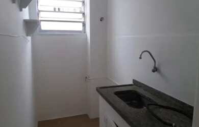 Imagem 7: Apto Centro, amplo, local nobre, Rua 16 de março, excelente preço - Petrópolis - RJ