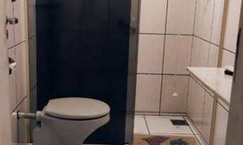 Imagem 2: Quarto privativo mobiliado em casa no bairro Agronômica, vaga feminina