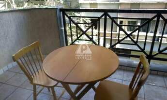 Imagem: Flat Sala e quarto com varanda, infratotal