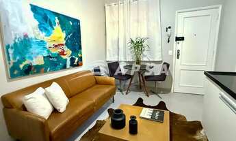 Imagem 3: NA CHARMOSA TRAVESSA ANGRENSE, EM COPACABANA, ENCONTRA-SE UM VERDADEIRO REFÚGIO URBANO: UM