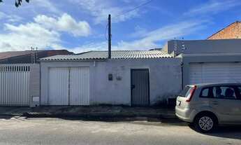 Imagem: Casa à venda em rua pública, CRUZ DAS