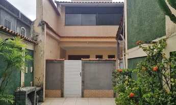 Imagem: Casa ampla, quintal, 4 quartos, 200 m2 de