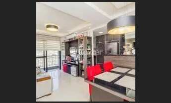 Imagem 3: Apartamento com sacada a venda possui 67 m² com 2 quartos em Partenon - Porto Alegre - RS