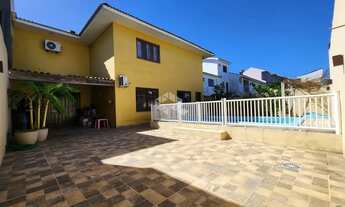 Imagem 2: CASA BAIRRO CAMOBI COM 4 DORMITÓRIOS, PISCINA E PÁTIO