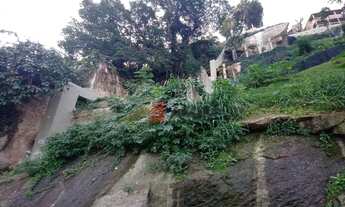 Imagem 3: Terreno à venda, 645 m² por R$ 1.000.000,00 - São Francisco - Niterói/RJ