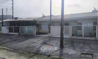 Imagem 2: Casa para venda com 2 quartos em Matinhos