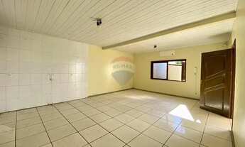 Imagem 7: 3 Casas, com 2 dormitórios cada, ao lado da UPF