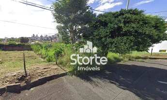 Imagem: Terreno à venda com 519m² por R$ 420.000