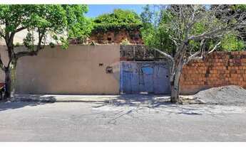 Imagem 3: Terreno murado bem localizado próximo a Avenida Washington Soares