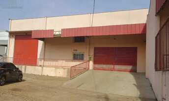 Imagem 2: Barracão para alugar em Londrina, Lago Igapó, com 900 m²