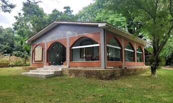 Imagem 3: Sítio espetacular, área plana, excelente localização, casa em alvenaria mobiliada, salão d