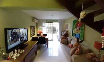 Imagem: Casa de 3 Andares com Pátio e Churrasqueira