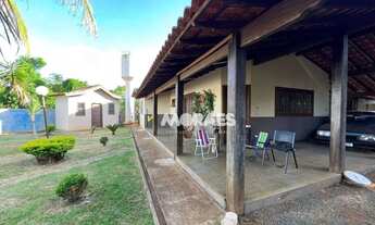 Imagem: Casa / chácara com 2 suítes, 5 vagas