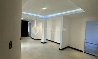 Imagem 4: Cobertura Linear Espaçosa com Área Gourmet e Varanda! M69N