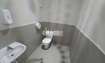 Imagem 6: Sala comercial disponível para locação no bairro Jardim Karaiba em Uberlândia-MG
