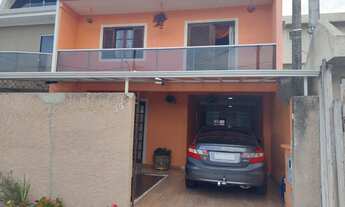 Imagem: Sobrado 4 Quartos - Excelente Localização