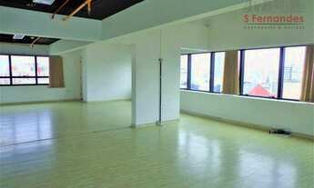 Imagem 3: Escritório / Conjunto Comercial com 240 m² para venda por R$ 2.000.000,00 e/ou alugar por