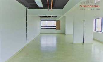 Imagem 2: Escritório / Conjunto Comercial com 240 m² para venda por R$ 2.000.000,00 e/ou alugar por