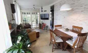 Imagem 2: CASA com 3 dormitórios à venda com 200m² por R$ 520.000,00 no bairro Harmonia - CANOAS / R