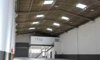 Imagem 6: Galpão/Depósito/Armazém para aluguel possui 750 metros quadrados