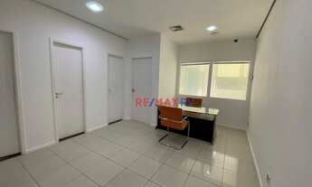 Imagem 1: Sala para alugar, 74 m² por R$ 4.000,00/mês - Barra da Tijuca - Rio de Janeiro/RJ