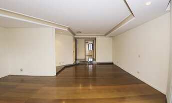 Imagem 5: COBERTURA NO BATEL. MORE NO TOPO, COM MUITO SOL E BEM LOCALIZADO.2 SUITES NO PISO INFERIOR