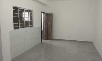 Imagem 6: Kitnet 30M² $ 550,00 aluguel Ag/luz $ 150,00 Só