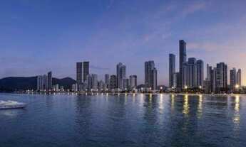 Imagem 3: Exclusivo Apartamento Frente e Vista Mar á Venda no Aurora Exclusive na Barra Sul em Balne