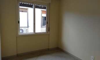 Imagem 3: Apartamento para aluguel possui 72 metros quadrados com 2 quartos em Cavalhada - Porto Ale