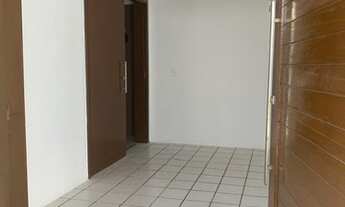 Imagem 3: Casa para aluguel e venda com 231 metros quadrados com 3 quartos em Papicu - Fortaleza - C