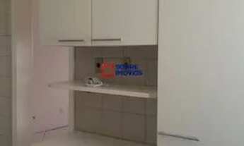 Imagem 5: Apartamento de 3 quartos no Costa Azul R$: 2.600,00 com as taxas