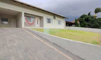 Imagem: Casa com amplo terreno no bairro Tribess!