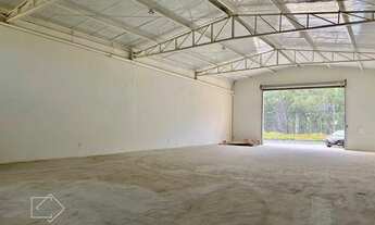 Imagem 7: Galpão para alugar, 300 m² por R$ 7.816,66/mês - Xangri-Lá - Contagem/MG