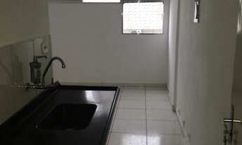 Imagem 2: Alugo Kitnet vista o o mar, edifício em frente à praia