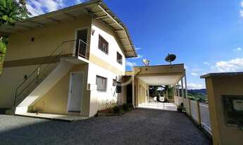 Imagem: Casa à venda no bairro Centro - Guaramirim/SC