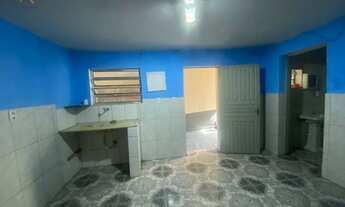 Imagem 2: Casa na Vila Nova Mazzei, (travessa da Sezefredo Fagundes) com um quarto, sala e cozinha