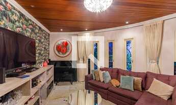 Imagem 6: Casa à Venda - Bandeirantes, 4 Quartos, 352 m2