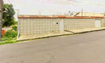 Imagem: Linda casa situada no Jardim Versalhes !!!