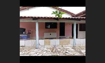 Imagem 3: Aluga casa 2/4 sendo uma suíte, sala, cozinha e garagem