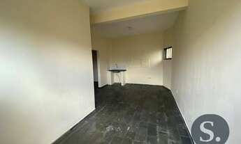 Imagem 3: Apartamento com 1 dormitório para alugar, 45 m² por R$ 650/mês - Parque Residencial Jacira