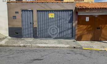 Imagem: Casa de rua - / Residencial / Parque San