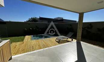 Imagem 5: Casa à venda em Jaguariúna, Residencial Campo Camanducaia, com 3 suítes, com 260 m², Tambo