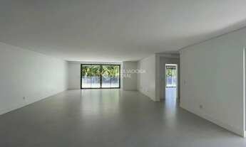 Imagem 7: Empreendimento em Jurerê ao lado do Iate Clube