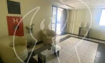 Imagem 3: Ótima localização, 03 quartos (Sendo 02 suítes com armários e 01 dormitório), varanda na s