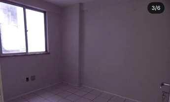 Imagem 4: APT 2 QUARTOS , 1 SUITE, 10a.GARAGEM, 3 ELEVADORES,BANHEIRO, SALA, VISTA LAGOA